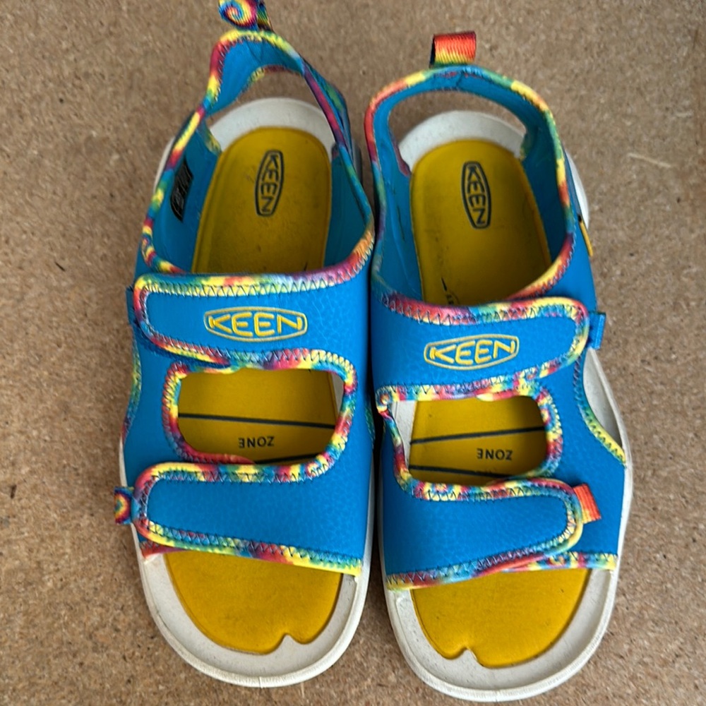 KEEN Unisex Knotch Creek Open Toe Sandals with Velcro Closure Sz 2 Blue Yellow